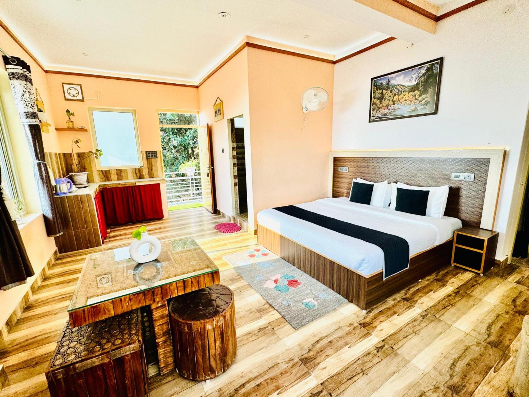 Paradise Inn By Hbr Dharamshala Esterno foto